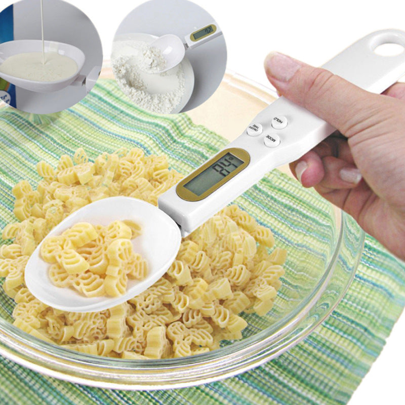 Weigh ingredients effortlessly with this handy LCD spoon scale!